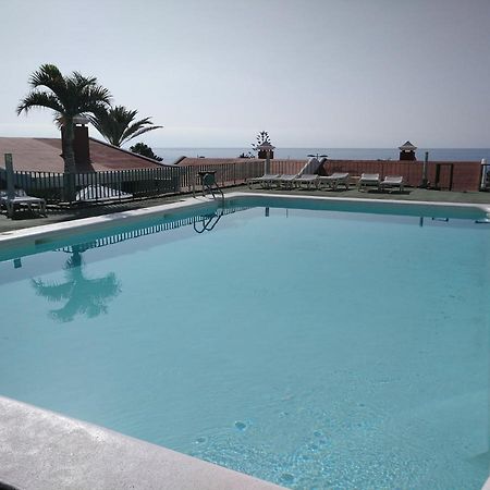2 Calle Las Azucenas Playa Del Aguila  Ngoại thất bức ảnh