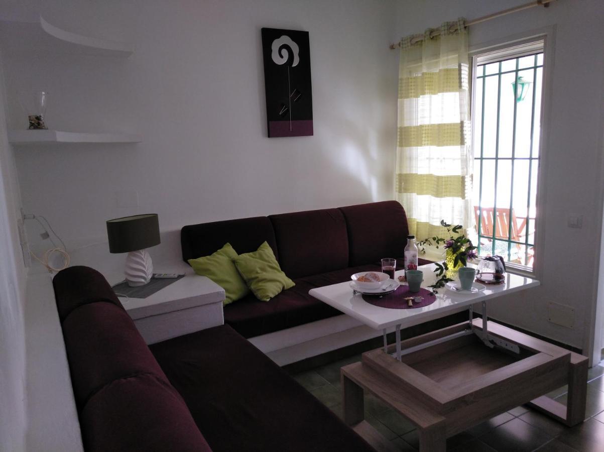 2 Calle Las Azucenas Playa Del Aguila  Ngoại thất bức ảnh